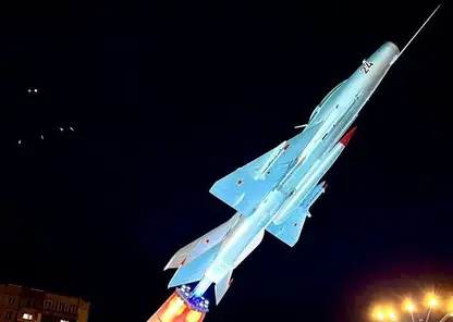 В Красноярске закончили работы по реставрации легендарного МиГ-21Ф