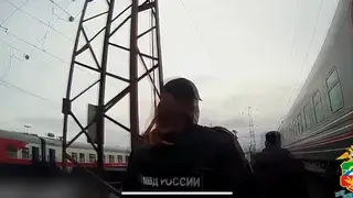 Пьяного пассажира сняли с поезда в Красноярске