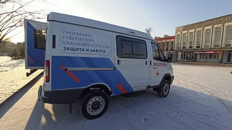 В районы Красноярского края передали автомобили для социального такси