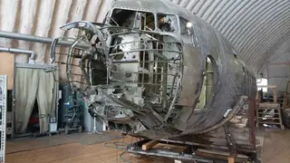 В Новосибирске продолжается реставрация самолёта Дуглас С-47 «Борт Тюрикова»