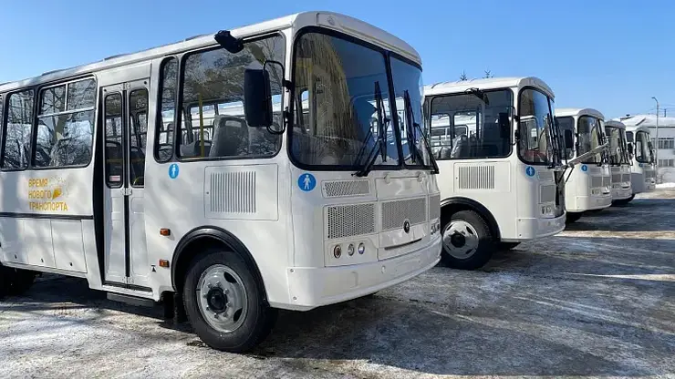 Приморский город Лесозаводск получил пять новых автобусов