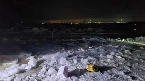 ГИБДД предупредила красноярских водителей об опасности выезда на лед