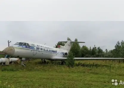 В Красноярске за 701 тысячу рублей продают подержанный самолёт ЯК-40