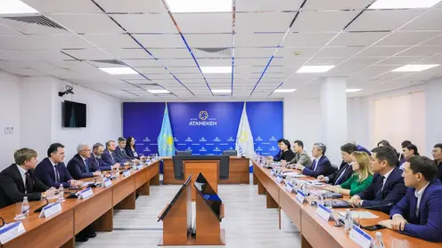 Губернатор Красноярского края во время визита в Казахстан обсудил перспективы сотрудничества