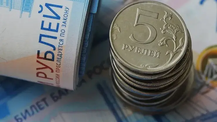 В Красноярском крае среднемесячная заработная плата за год выросла на 12,4%