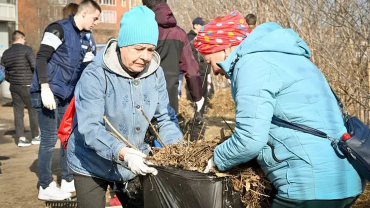 Красноярцы собрали на общегородском субботнике 8 660 кубометров мусора
