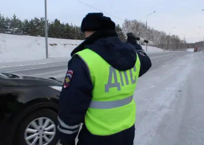 Сотрудники ГИБДД просят соблюдать меры безопасности в морозы