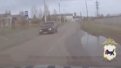 В Иркутской области пьяный мужчина на трехколесном автомобиле пытался скрыться от полицейских