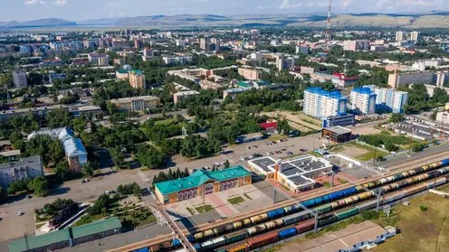 КрасЖД обновляет привокзальную площадь станции Абакан в Хакасии