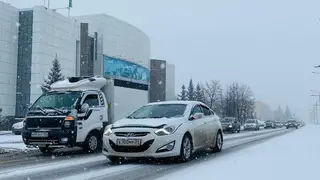В Красноярске обстановка на дорогах осложнилась из-за снегопада