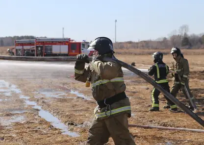 Добровольная пожарная команда из Емельяновского района стала лучшей в России