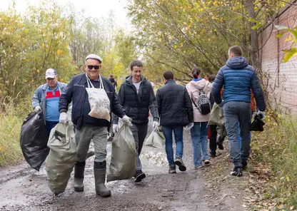 Волонтёры «Дня реки» собрали на берегу Енисея 5 тонн мусора 