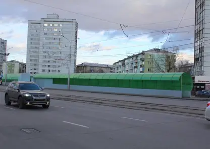 В Красноярске на ул. Матросова обновили крыши подземных переходов