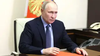 Владимир Путин открыл круглогодичный молодежный образовательный центр в Красноярском крае