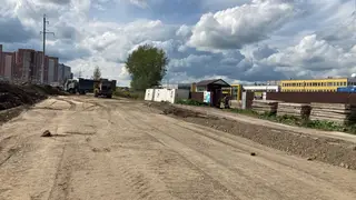 В Красноярске рядом с новой школой на Бугаче построят двухполосную дорогу 