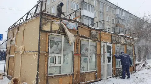 Около 300 незаконных объектов демонтировали в Ленинском районе Красноярска в этом году