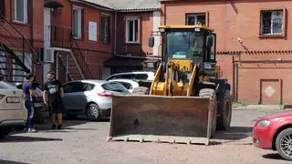 В Центральном районе Красноярска начался ремонт дворовых проездов