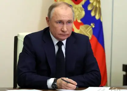 Путин поручил поставлять газ в ряд стран только за рубли