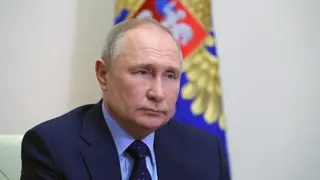 Владимир Путин поручил удвоить туристический кешбек для Дальнего Востока