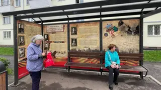 На остановках Красноярска появилась галерея об истории Кировского района