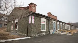 На острове Русский модернизируют старую амбулаторию
