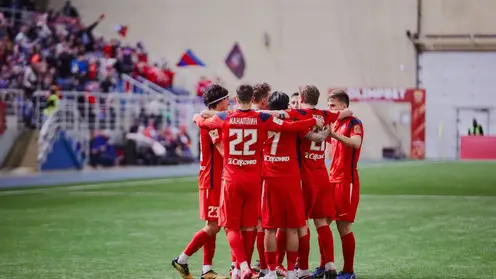 Футбольный клуб «Енисей» проведет последние матчи в сезоне ФНЛ в манеже