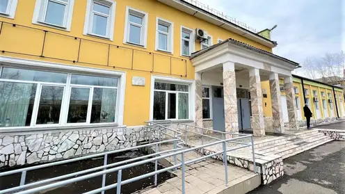 В Красноярске в 88-летнем здании лицея №11 стартовал капитальный ремонт