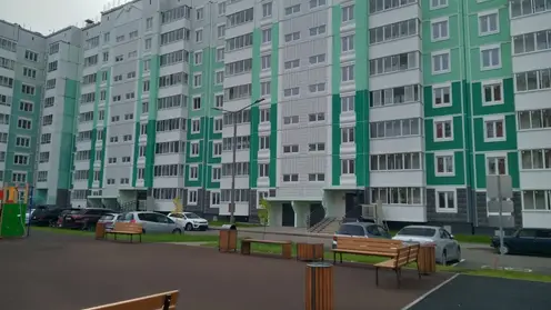 Пострадавшие от недобросовестных застройщиков жители Сосновоборска получили ключи от новых квартир