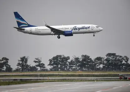 Авиакомпанию «Якутия» оштрафовали за задержку рейса и отсутствие горячего питания для пассажиров