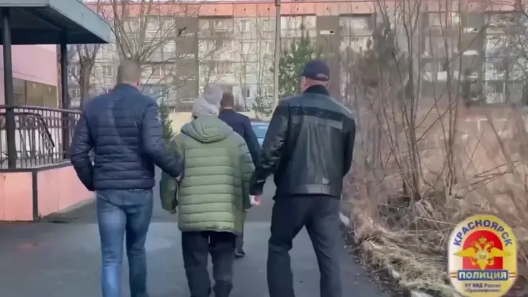 67-летняя жительница Красноярска заказала убийство собственных детей