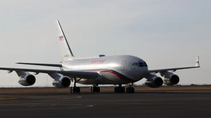 Авиакомпания «Россия» открыла прямые рейсы из Красноярска в Новый Уренгой
