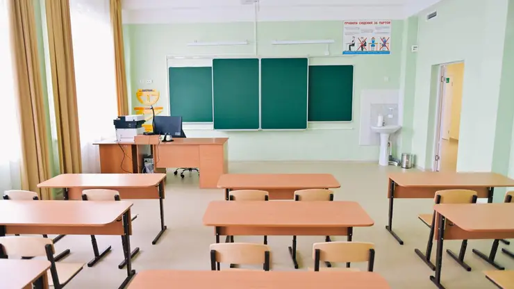 В Томской области пока решили не вводить «тотальный дистант» для школ