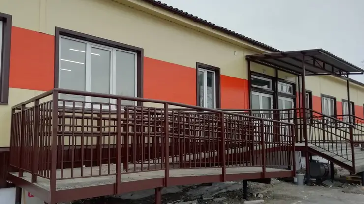В Красноярске на ул. Глинки завершается строительство нового здания школы №50