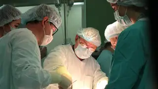 Иркутские хирурги создали ребенку искусственный пищевод