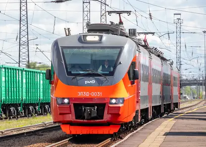 Красноярская железная дорога создает условия для приема дополнительных электропоездов на станции Красноярск Северный