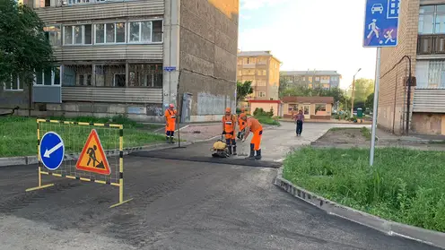 12 дворовых проездов к медучреждениям отремонтируют в Красноярске в 2023 году