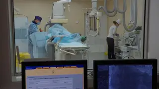 В Иркутской области впервые провели операция, снижающую риск инсульта