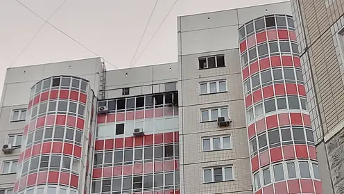 В Красноярске в результате возгорания на балконе пострадала женщина