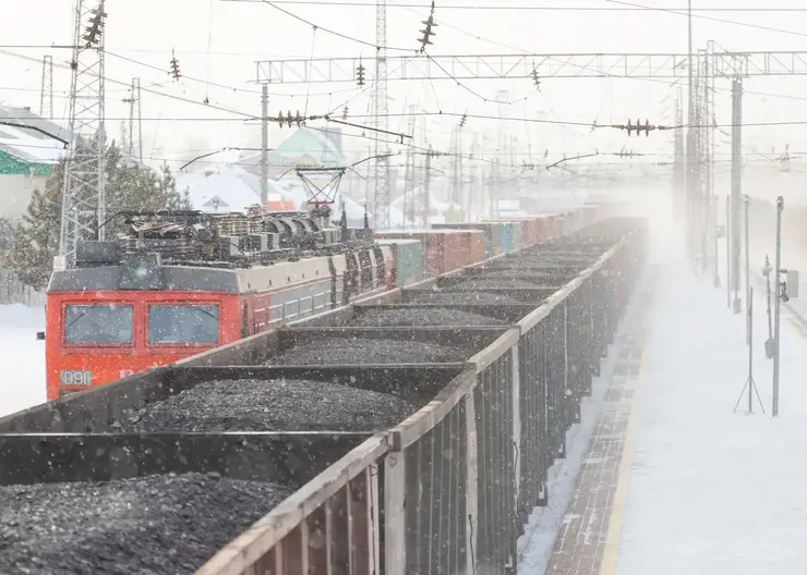 Погрузка на Красноярской железной дороге в 2023 году достигла 80,4 млн тонн