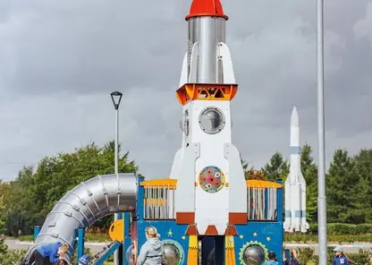 До 30 июня в красноярском сквере «Космонавтов» появится инклюзивная детская площадка