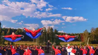 В Кремлевском дворце состоялся большой концерт ансамбля танца Сибири имени Годенко