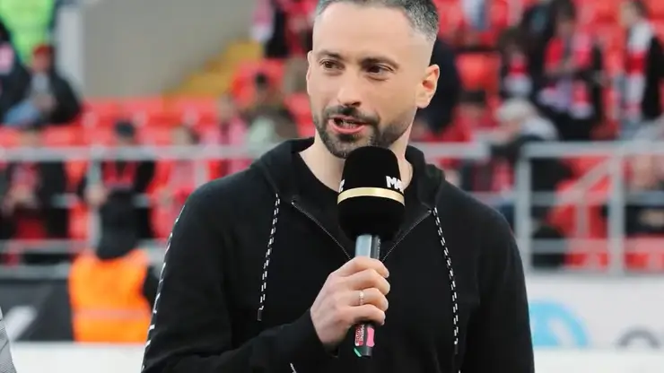 Михаил Комков продолжит играть за красноярский «Енисей»