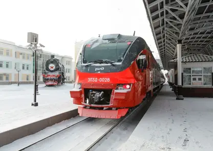 В новогодние каникулы пригородные поезда КрасЖД будут курсировать по специальному праздничному расписанию