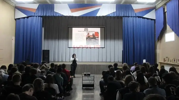Более 1000 талантливых студентов Кировского района приняли участие в фестивалях «Одаренность без границ»