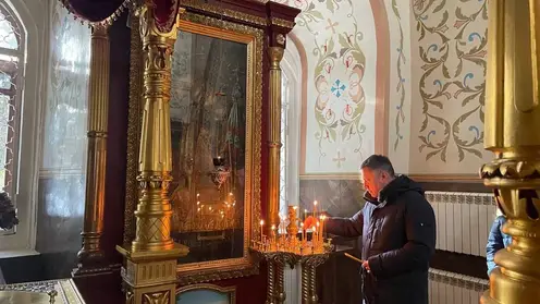 Губернатор Иркутской области в Рождественский Сочельник посетил Знаменский храм