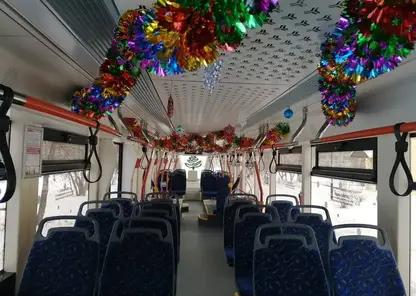 В Красноярске трамваи «Львята» начали готовить к Новому году