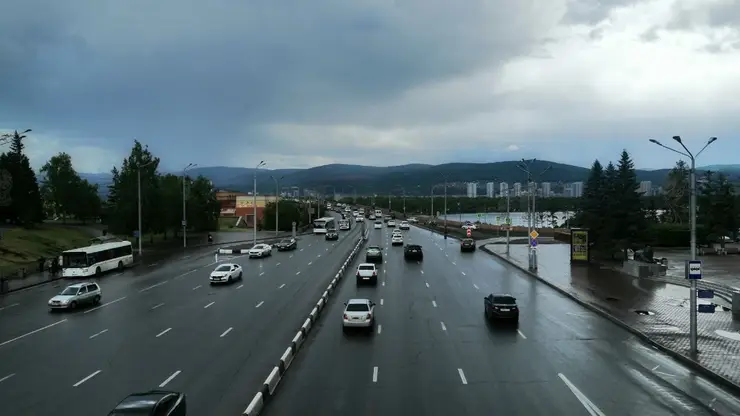 В Красноярске на выходных будет +23 градуса и дождь