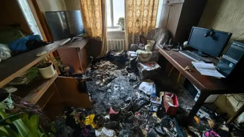 Житель Новосибирска задушил пожилую соседку и поджег ее квартиру