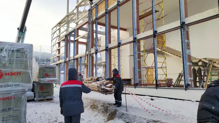Под Красноярском национальный центр Астафьева начали строить в две смены