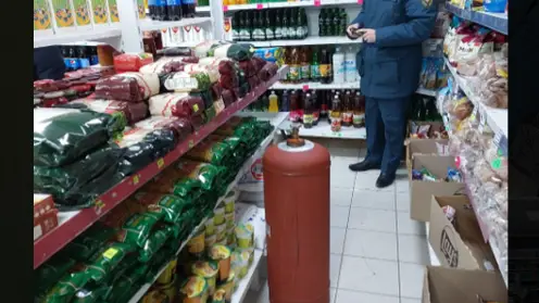 В Якутии магазин обогревался с помощью газовой горелки
